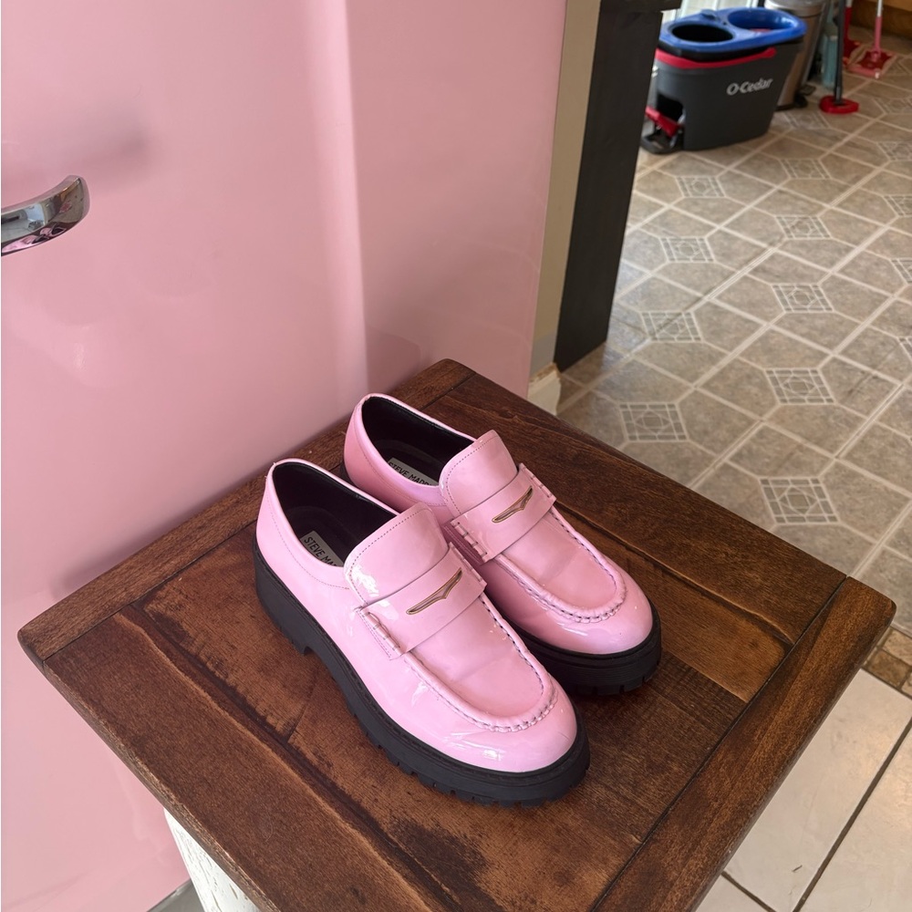 Steve Madden bubblegum pink platform loafers size 8.5 excellent condition